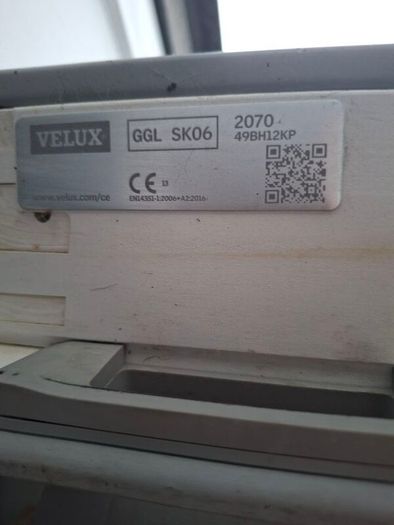 Velux Branded GGL SK06 Translucent Blind