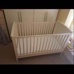 FREE baby elegance cot