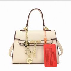 Luxury ladies handbags