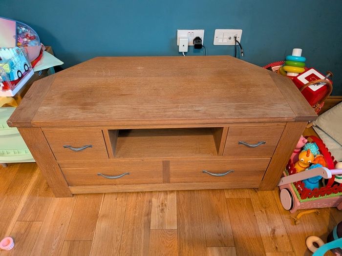 Tv Unit