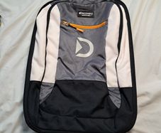Discovery adventure roller carry on 20" x 15 x 6" new without tags