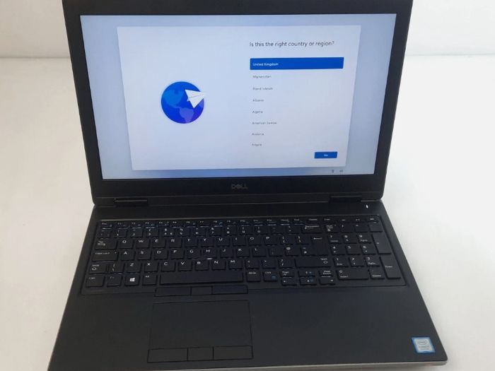 Dell Precision 7530 15.6" WIN 11 PRO Mobile Workstation Business Gaming Laptop i7-8750H 2.4GHz 16GB RAM 256GB SSD AMD Radeon WX 4150 4GB GDDR6