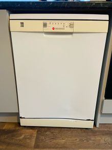 Hoover Freestanding Dishwasher Working Perfectly