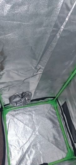 Grow Tent (Used) 60x60x180cm + 75 Watts Full Spectrum LED Grow Light + Fan (Usb-C)