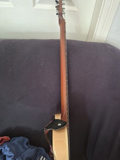 Aria 615-MK2 Nashville, Ruby Red