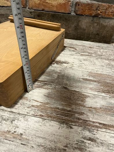 easel