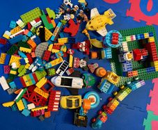 Genuine Lego Duplo mix blocks 345 pieces 4.5 kg