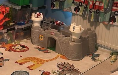 kids Little Tikes Castle
