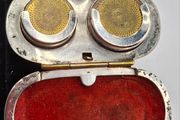 Vintage double sovereign coin case