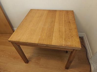 Extending Table & chairs
