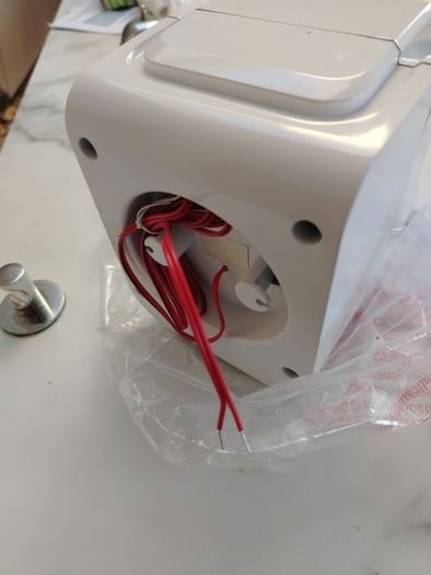 Pair of New unused computer speakers