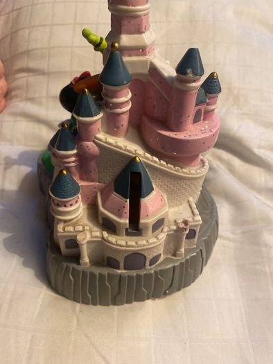 Disneyland Paris Coin Bank Plastic Fab Four Mickey Minnie Pluto Goofy Castle