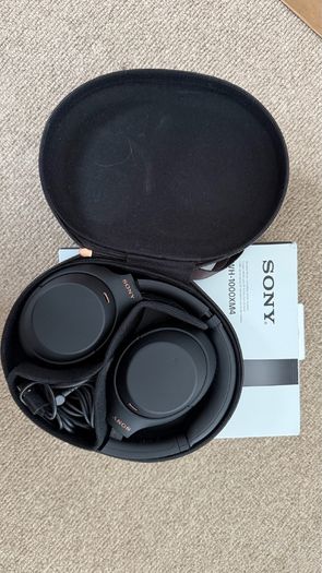 Sony XM4 Headphones