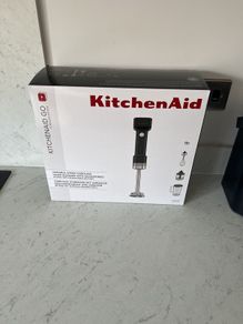 Kitchen Aid blender brand new with battery