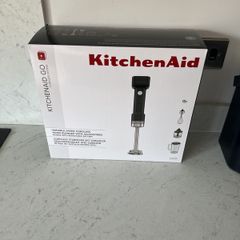 Kitchen Aid blender brand new with battery