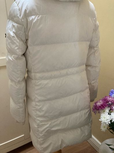 Coach Padded Coat ( cream ) with hood and fur trim ( which can be removed) Size S