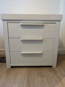 Mamas and Papa's Franklin Cot bed & Changer