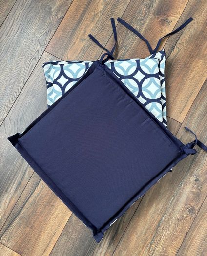 2 Pillow Chair Pad