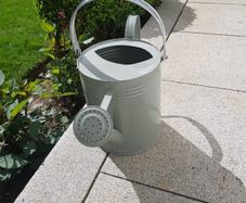 metal watering can