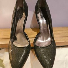 Anne Klein High heels