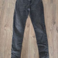 Levi's womens jeans 710 Super Skinny (28W, 30L)