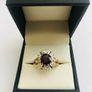Vintage 18ct Yellow Gold Garnet & Diamond Cluster Ring Image 2