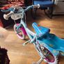 BRAND NEW Frozen Bike with training wheels Image 4