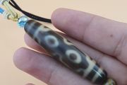 Vintage 4 Eyes Unique Pattern Himalayan Tibetan Agate Dzi Bead Amulet