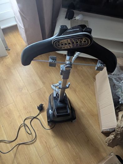 Upright Iron Streamer