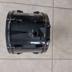 Pearl EX Export Series 13 by 9 and 5/8" rack tom in excellent condition. FOR TRADE.