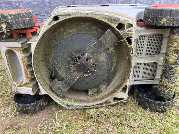 Flymo Electric Mower