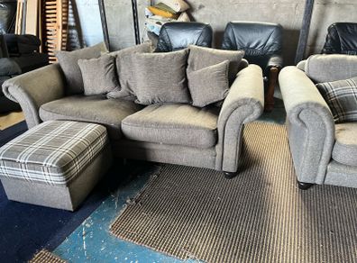 Grey 3+2 sofa set with footrest