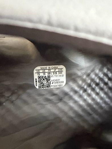 Yeezy Foam runners 13uk
