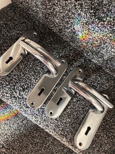 Chrome door handles