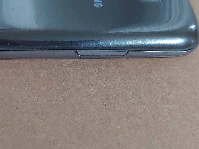 Samsung Galaxy SIII, Model GT-I8200N, 8GB, in excellent condition