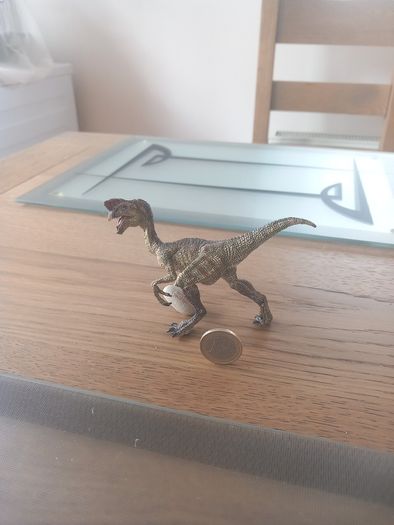 Papo Figurine of an Oviraptor Dinosaur