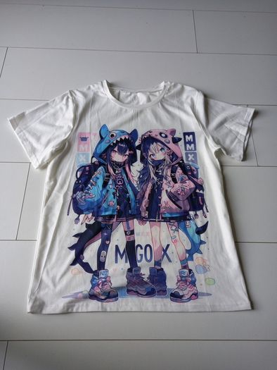 Girls T-shirt