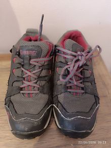 BERG hiking shoes - size IE 3 / EU 36