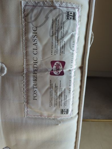 Free King Mattress 150 x 200