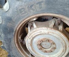 Tractor wheels