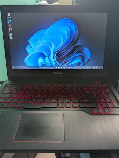 Gaming Laptop Asus Fx503v/i5-7300hq/8gb Ram/1 Tb Ssd+1tb Hdd/gtx 1050/15"/win 11