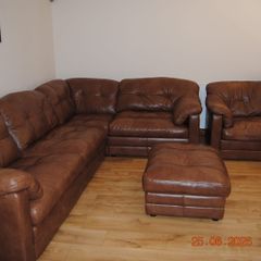 Quality leather Alexander & James sofa suite