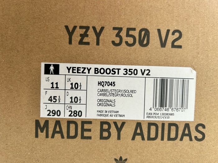 Yeezy Boost 350 V2 Carbon Beluga 10.5UK