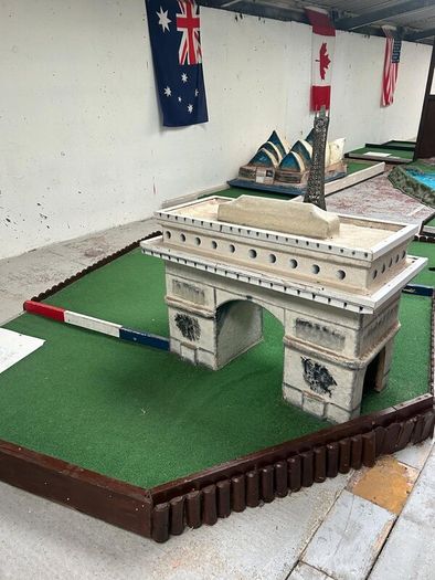 Nine Hole Crazy Golf Course