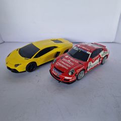 Scalextric Rivals Car Twin Pack  (Porsche vs Lamborghini (Slot cars)