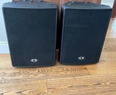 Dynacord D12 speakers