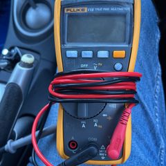 Fluke 115 multimeter