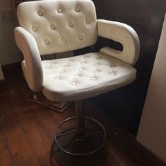Free Leather/Leatherette Bar Stools x 2 (Needs Refurb)