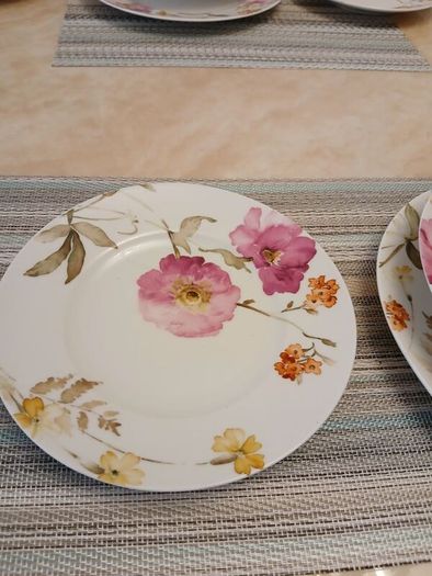 222 Fifth Fine Bone China Floral Dinner Set + Matching Mugs & Accessories