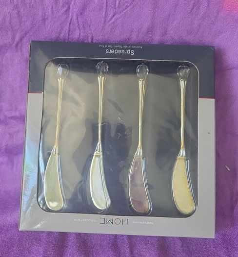 Crystal Spreaders
